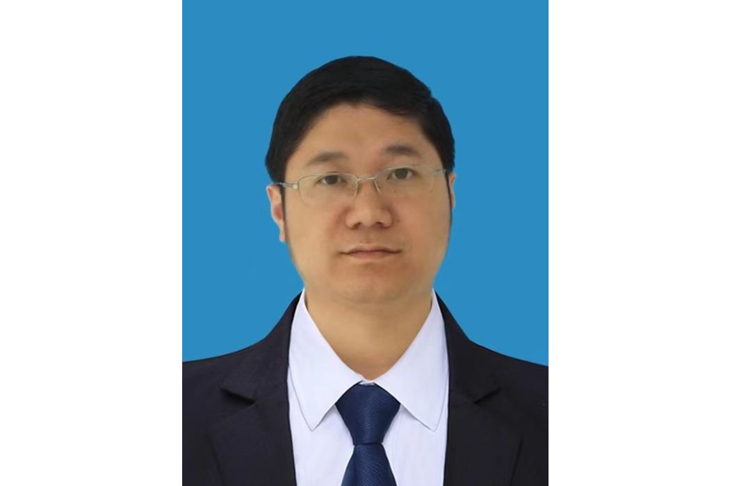 顧文龍(無錫惠山區政府副區長) 顧文龍(無錫惠山區政府副區長)