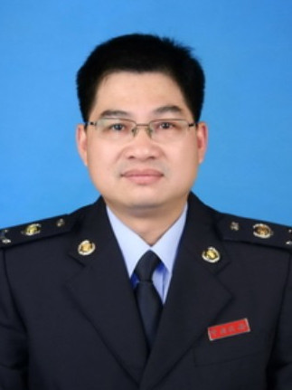 黃國勇(國家稅務總局平果市稅務局黨委委員、副局長) 黃國勇(國家稅務總局平果市稅務局黨委委員、副局長)