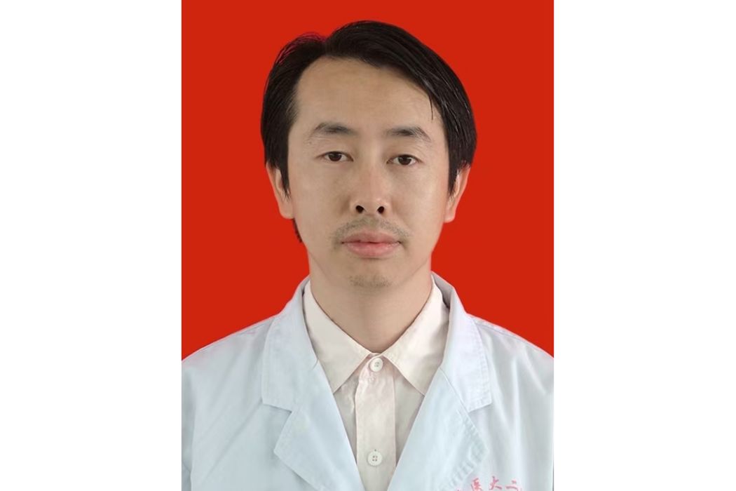 何斌(南京醫科大學第二附屬醫院骨科主任醫師) 何斌(南京醫科大學第二附屬醫院骨科主任醫師)