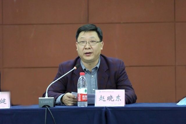 趙曉東(重慶醫科大學附屬附屬兒童醫院黨委書記、重慶市臨床研究規範管理專委會主任委員) 趙曉東(重慶醫科大學附屬附屬兒童醫院黨委書記、重慶市臨床研究規範管理專委會主任委員)