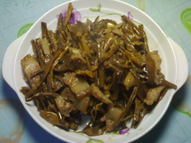 竹筍炒魷魚