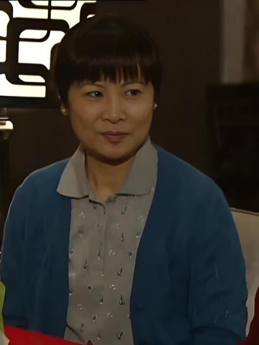 鄧細女