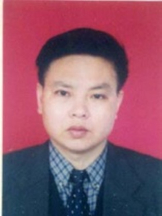 熊海斌(湘潭大學商學院教授) 熊海斌(湘潭大學商學院教授)