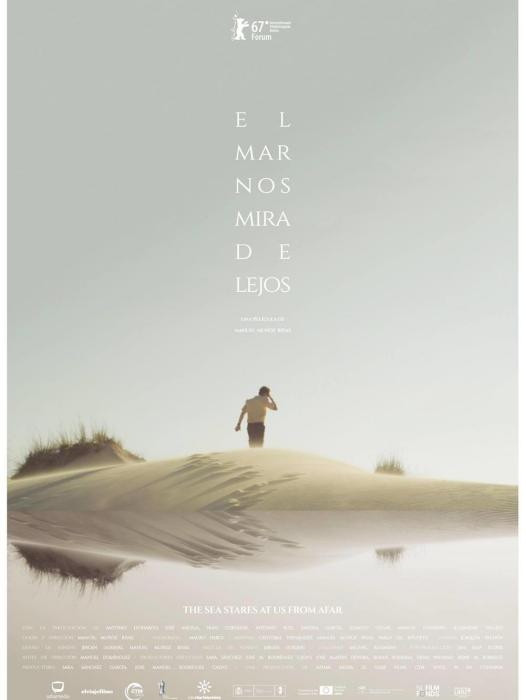 El mar nos mira de lejos El mar nos mira de lejos