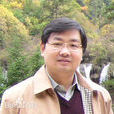 於明堅 於明堅