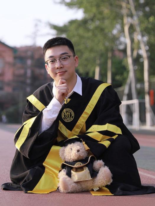 李國棟(西南大學文學院教師) 李國棟(西南大學文學院教師)