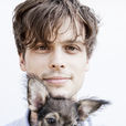 馬修·格雷·古柏勒(Matthew Gray Gubler) 馬修·格雷·古柏勒(Matthew Gray Gubler)