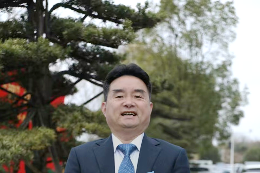 李鑫(婁底市婁星區工商聯副會長)