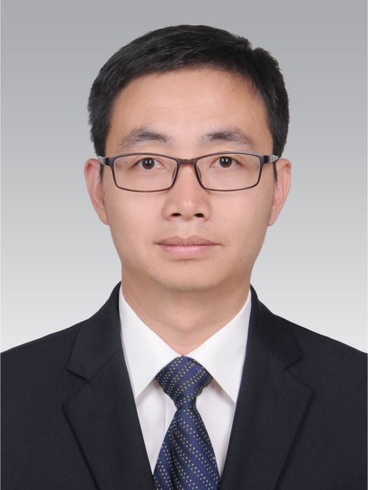 王盧松 王盧松