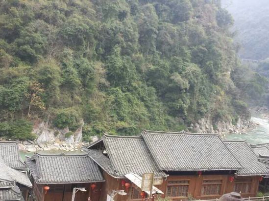 敬村村 敬村村