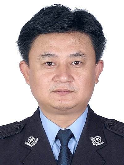 余忠(江西省九江市都昌縣公安局原副局長) 余忠(江西省九江市都昌縣公安局原副局長)