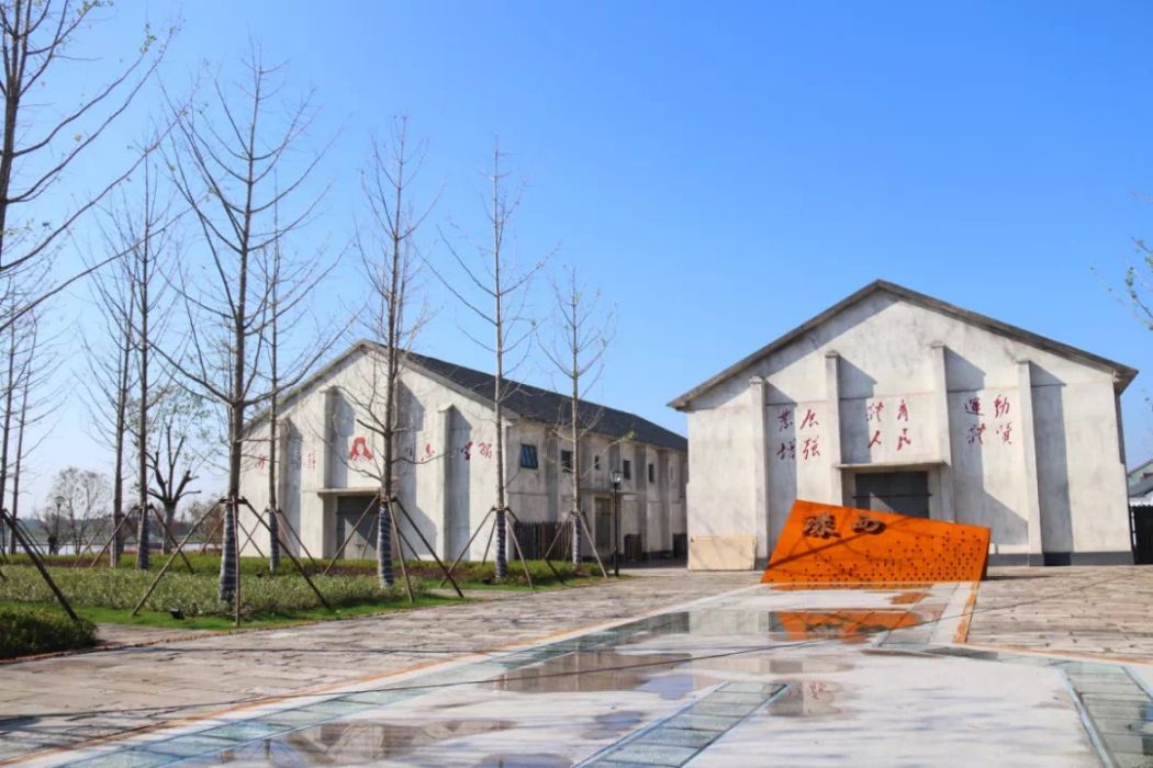 陸家灣村(浙江省湖州市吳興區織里鎮下轄村) 陸家灣村(浙江省湖州市吳興區織里鎮下轄村)