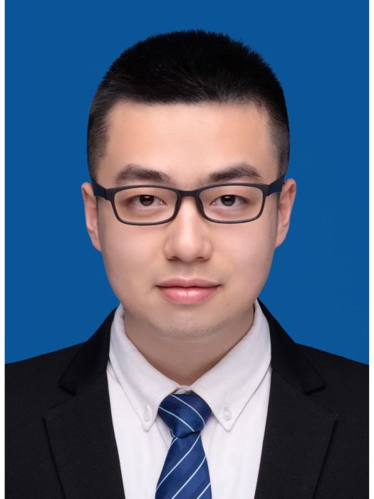 鄭旺(重慶財經學院組織人事部綜合科科長) 鄭旺(重慶財經學院組織人事部綜合科科長)