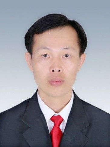 王炎(海南省屯昌縣行政審批服務局副局長、黨組成員) 王炎(海南省屯昌縣行政審批服務局副局長、黨組成員)
