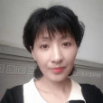 何靜媛 何靜媛