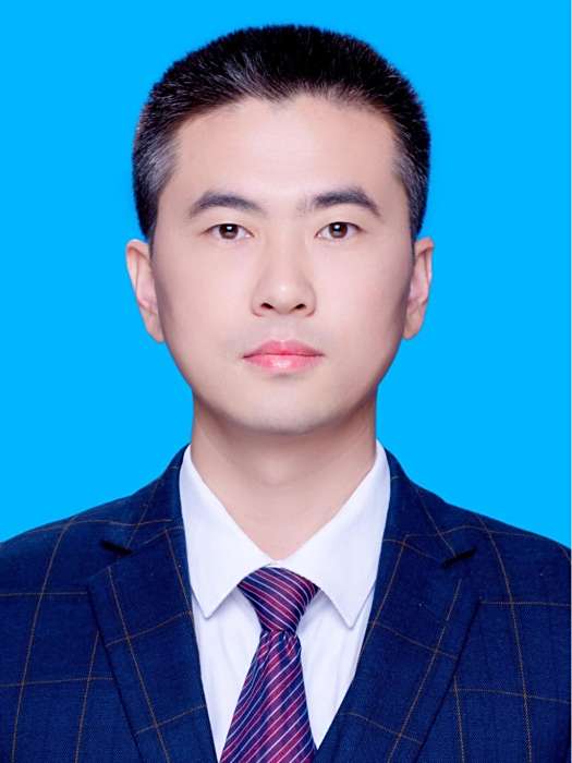 張艷豐(湘潭大學公共管理學院副教授) 張艷豐(湘潭大學公共管理學院副教授)