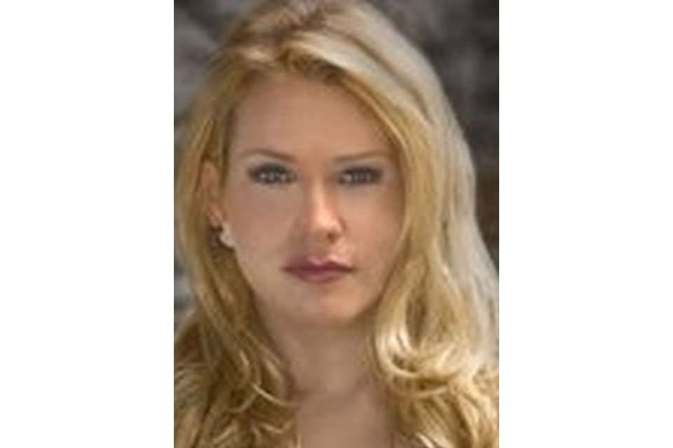 Cinthia Burke Cinthia Burke