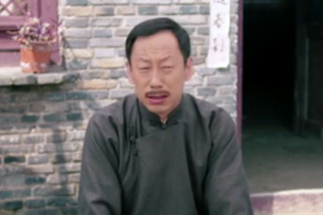 李長發(抗戰劇《新猛龍過江》中的角色,由高玉慶飾演) 李長發(抗戰劇《新猛龍過江》中的角色,由高玉慶飾演)