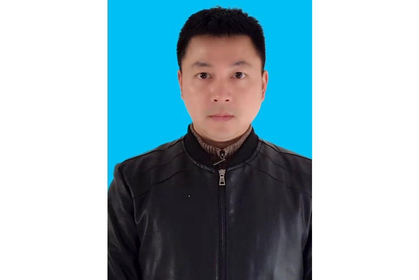 陳玉明(景德鎮學院副教授) 陳玉明(景德鎮學院副教授)