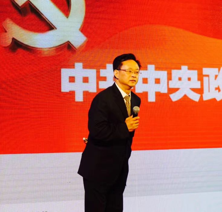 周躍立 周躍立