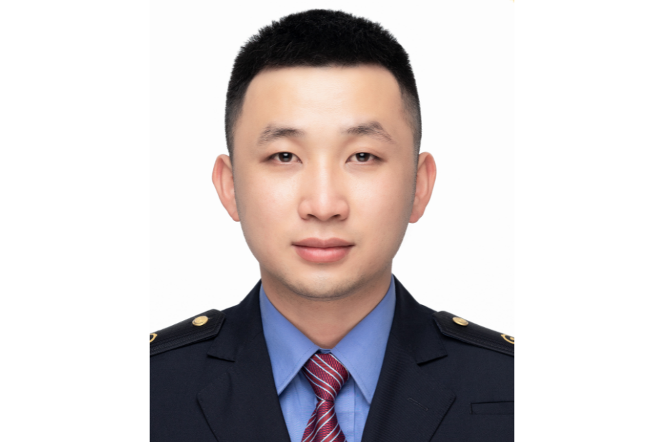 王乙帆(中國鐵路昆明局昆明車務段中誼村站信號員) 王乙帆(中國鐵路昆明局昆明車務段中誼村站信號員)