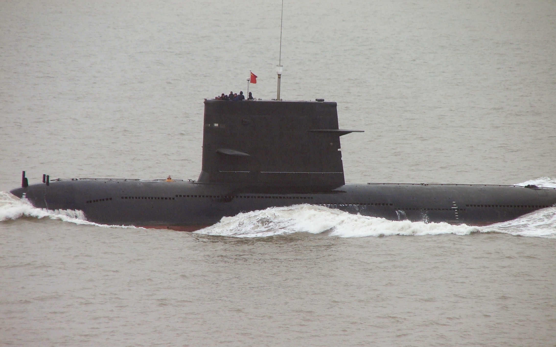039G型潛艇指揮台圍殼和圍殼前緣填角