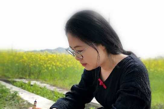 申朝暉(中國美術家協會會員,湖南省女畫家協會委員) 申朝暉(中國美術家協會會員,湖南省女畫家協會委員)