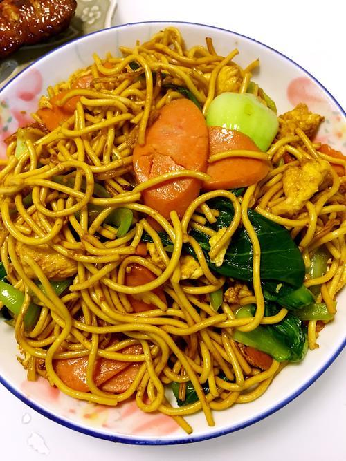 火腿炒麵 火腿炒麵
