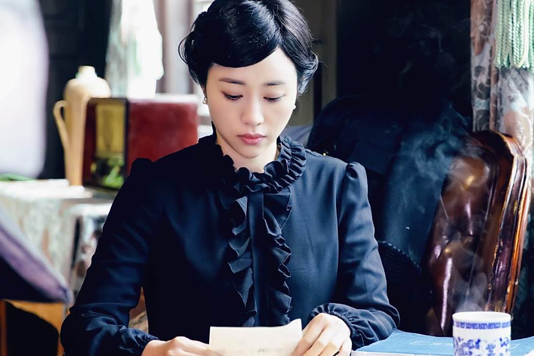 顧小影(電視劇《超級小郎中》中的角色) 顧小影(電視劇《超級小郎中》中的角色)
