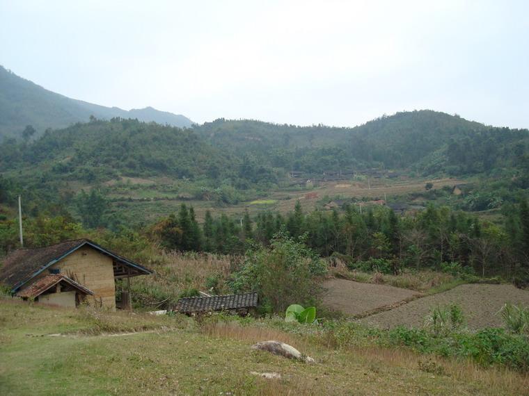 那使村 那使村