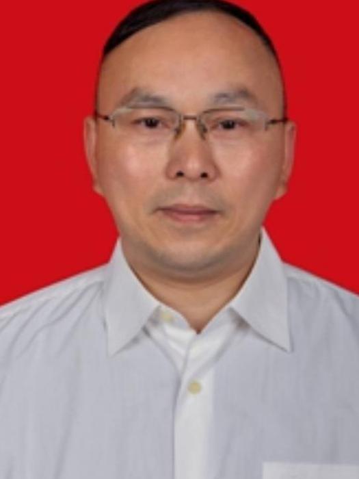 岳璋(四川省內江市高級技工學校校長,民進市委副主委) 岳璋(四川省內江市高級技工學校校長,民進市委副主委)
