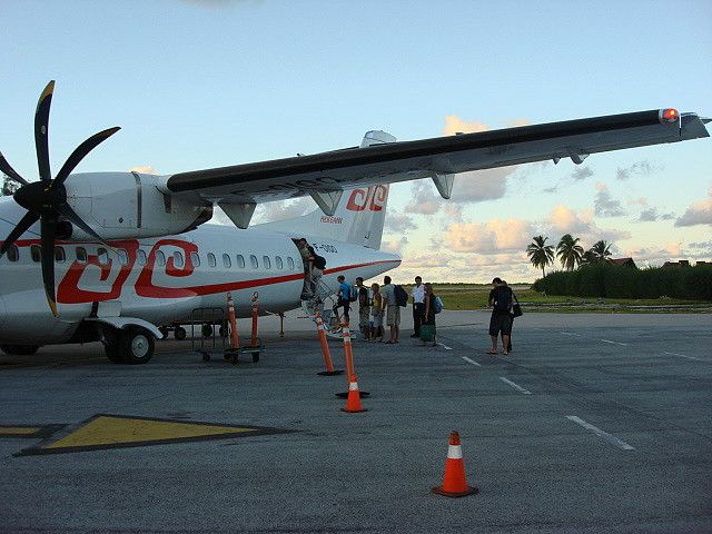 博拉博拉島機場