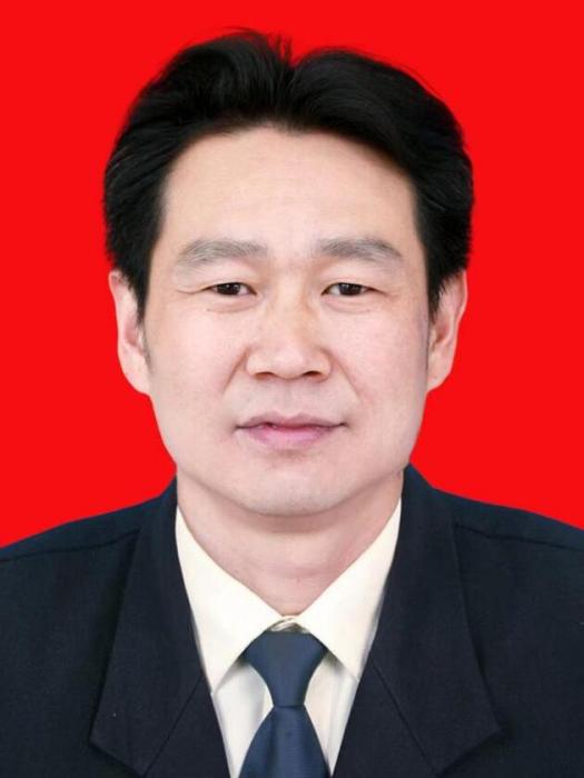 石龍(湖南省常德市澧縣教育局黨組書記、局長) 石龍(湖南省常德市澧縣教育局黨組書記、局長)