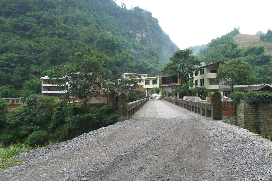 南進村 南進村