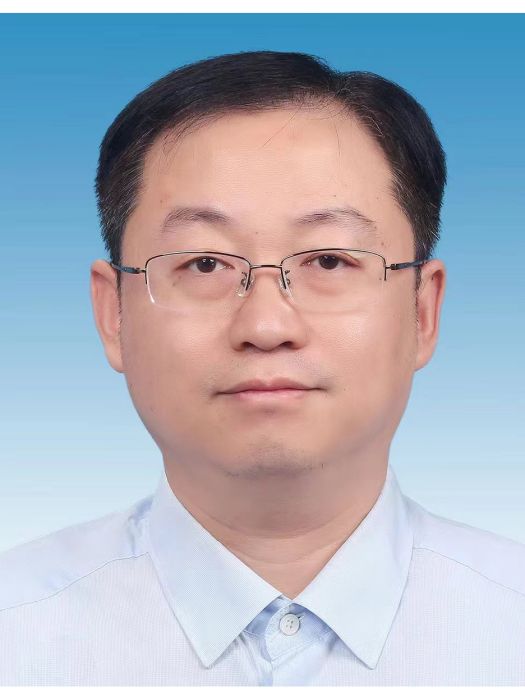 唐超(山東省濟南市章丘區行政審批服務局黨組成員) 唐超(山東省濟南市章丘區行政審批服務局黨組成員)