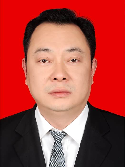 張明斌(湖北省十堰市鄖陽區民政局黨組成員、副局長) 張明斌(湖北省十堰市鄖陽區民政局黨組成員、副局長)