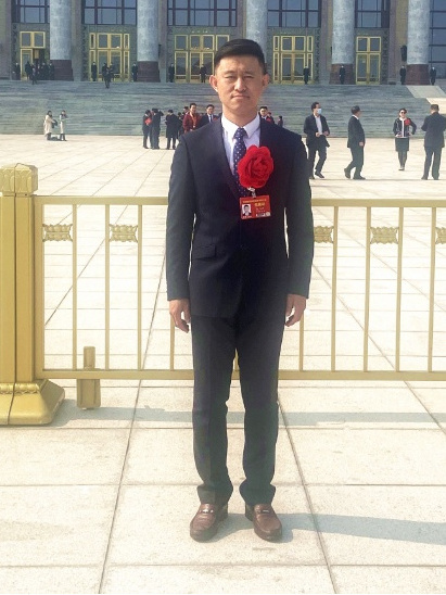 殷三強 殷三強