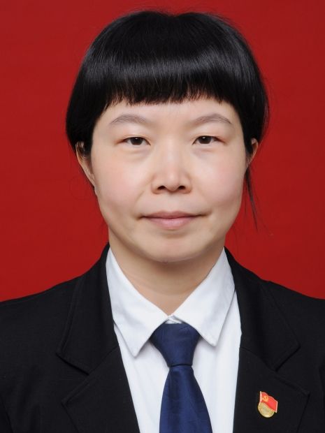 余美芬 余美芬