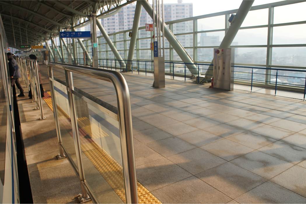 金谷站(韓國京畿道南楊州市境內電鐵車站) 金谷站(韓國京畿道南楊州市境內電鐵車站)