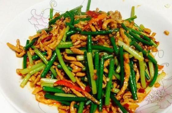 蒜苔小炒肉