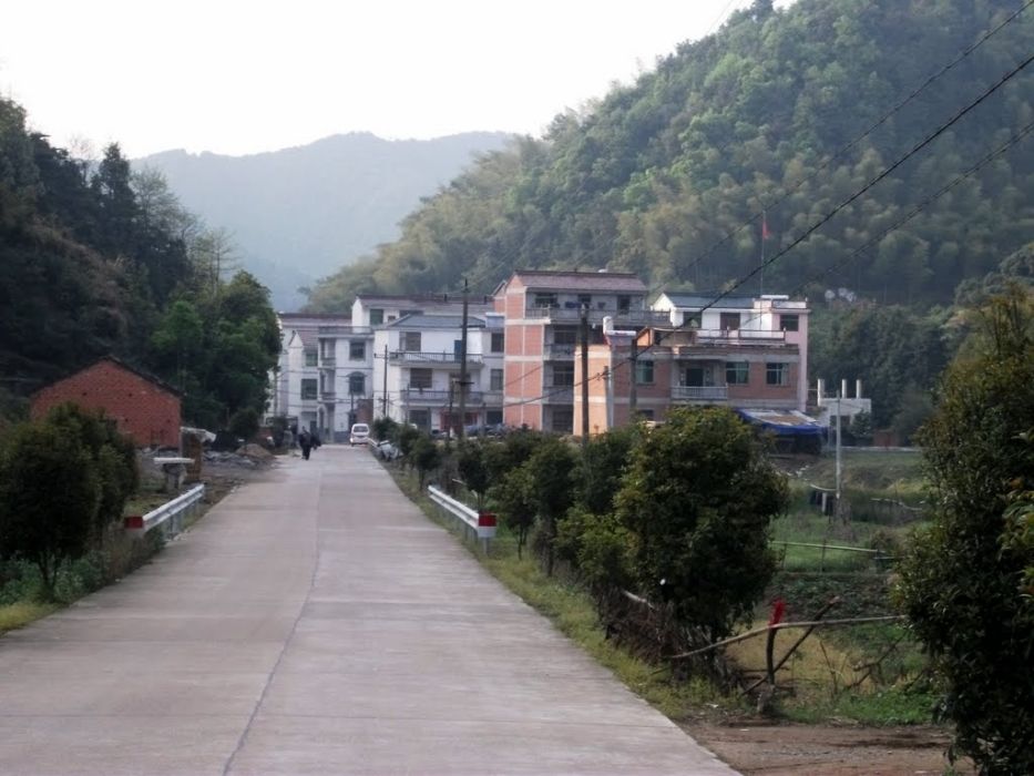 松官村 松官村