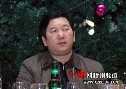 劉六六(忻州飛達凱大酒店有限責任公司董事長) 劉六六(忻州飛達凱大酒店有限責任公司董事長)