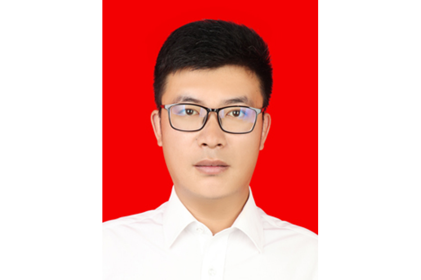 張吉明(內蒙古伊利實業集團股份有限公司畜牧工程師) 張吉明(內蒙古伊利實業集團股份有限公司畜牧工程師)