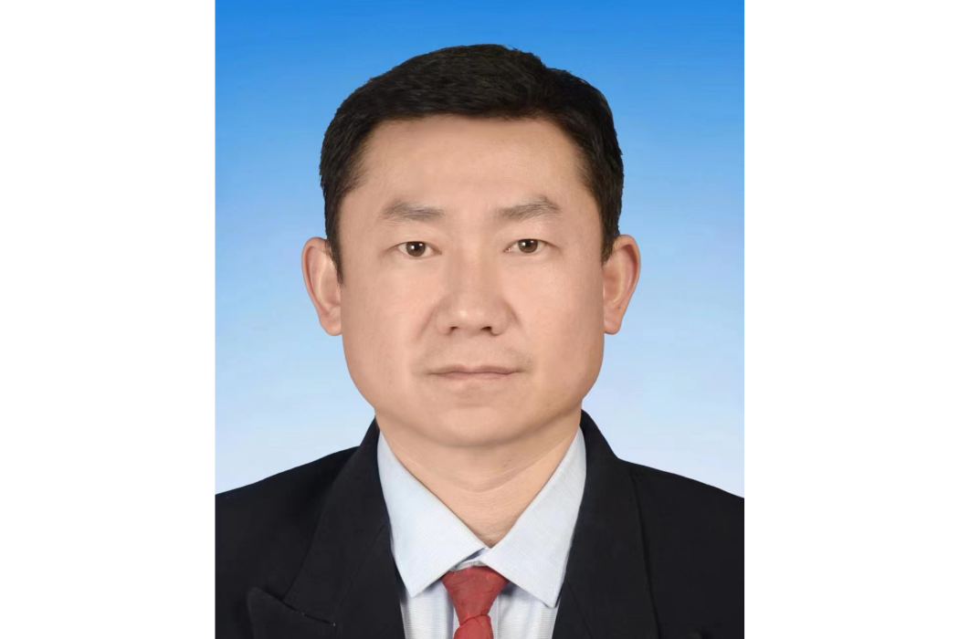 高勇(新疆維吾爾自治區哈密市巴里坤哈薩克自治縣委副書記、縣人民政府黨組成員、常務副縣長) 高勇(新疆維吾爾自治區哈密市巴里坤哈薩克自治縣委副書記、縣人民政府黨組成員、常務副縣長)