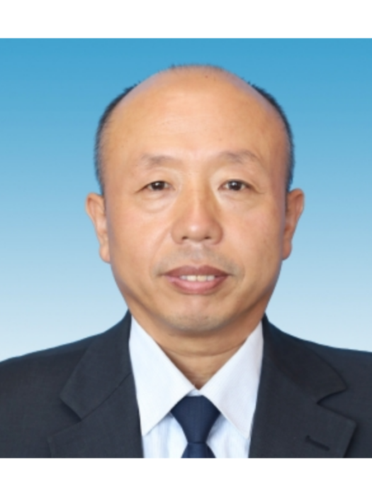 張振峰(山東省東營市東營區住房和城鄉建設局黨組成員、二級主任科員) 張振峰(山東省東營市東營區住房和城鄉建設局黨組成員、二級主任科員)