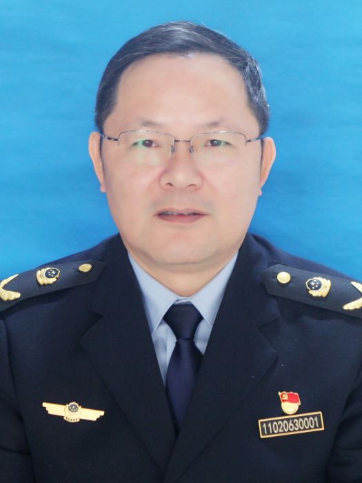 余林海(浙江省寧波市奉化區市場監督管理局黨委書記、局長) 余林海(浙江省寧波市奉化區市場監督管理局黨委書記、局長)