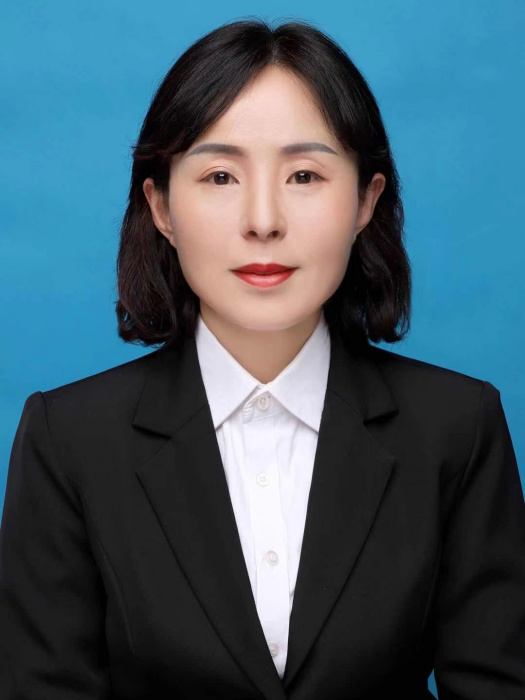 王蓉(貴州省黔東南州發展和改革委員會四級調研員) 王蓉(貴州省黔東南州發展和改革委員會四級調研員)