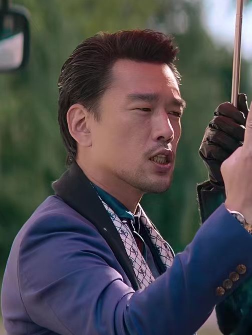 利奧(動作片《搶紅》中的復仇者角色) 利奧(動作片《搶紅》中的復仇者角色)