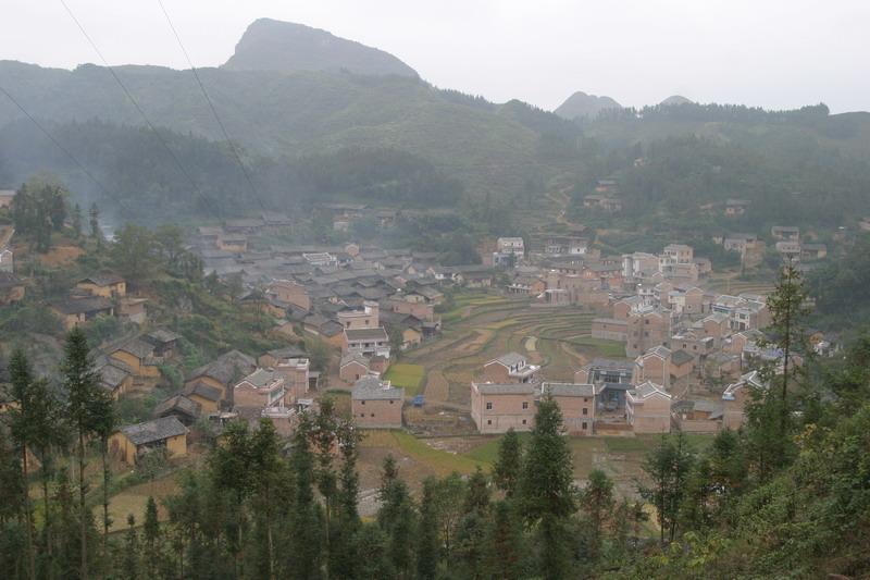 尼錄村 尼錄村