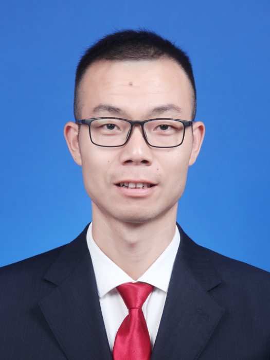 陳龍飛(浙江省麗水市雲和縣經濟商務局黨組成員、總經濟師) 陳龍飛(浙江省麗水市雲和縣經濟商務局黨組成員、總經濟師)